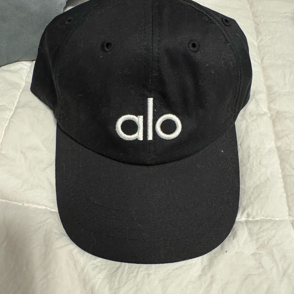 ALO Yoga Black Cap